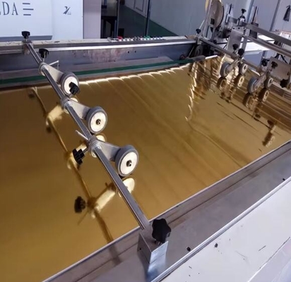 Folha de ouro e prata em relevo personalizada para bandeja de bolo feita e filme metalizado preto e branco para tabuleiro de Coca-Cola