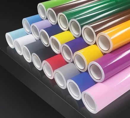 Rolo de película autoaderente de PVC, adesivo à parede à prova d'água para carroçaria e decoração de automóveis