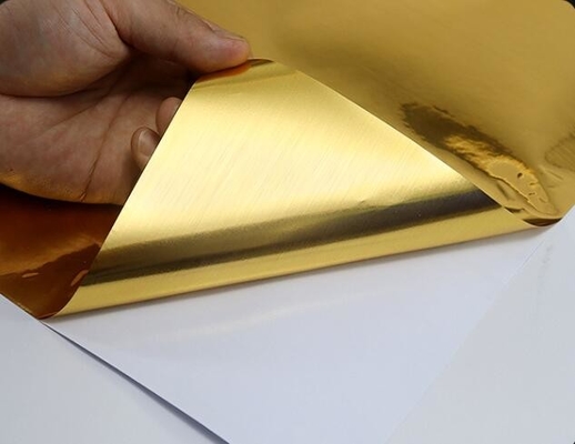 Rolo de filme autoaderente de ouro, adesivos decorativos autoaderentes para frigoríficos, adesivos PET para elevadores, adesivos de letras