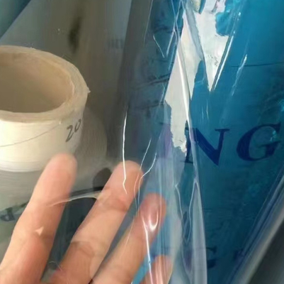 Fornecimento de filme de PVC macio transparente de cor de PVC de cor fria e brilhante de PVC