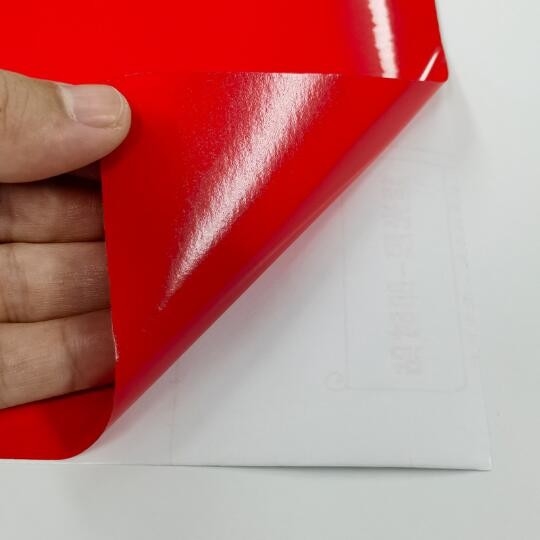 Rolo de película autoaderente de PVC, adesivo à parede à prova d'água para carroçaria e decoração de automóveis