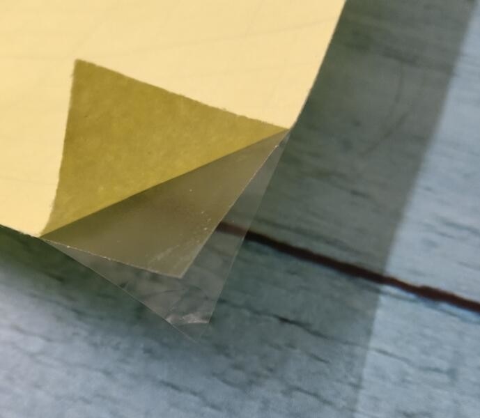 Resistente a altas temperaturas Adesivo a óleo de dois lados Papel de fundo amarelo Transparente PVC Filme adesivo de dois lados
